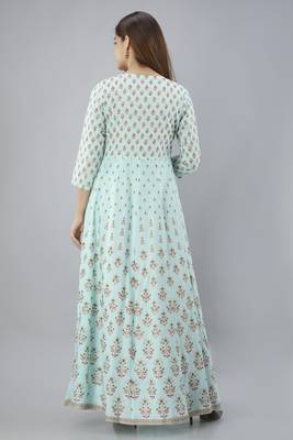 Women Paisley Anarkali Kurta in Light Green 4