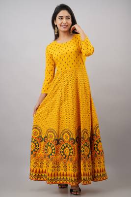 ftDiva Women Paisley Anarkali Kurta in Yellow 2