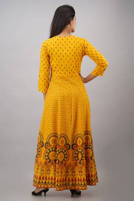 ftDiva Women Paisley Anarkali Kurta in Yellow 3