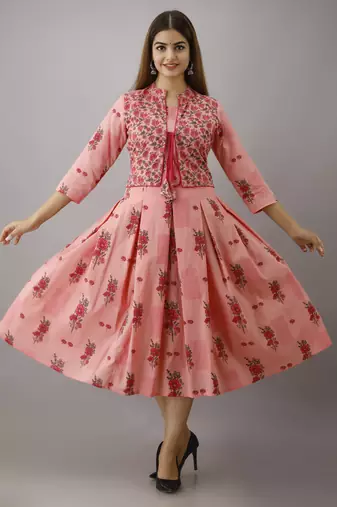 Women Floral Flared Jacketed Kurti in Pink