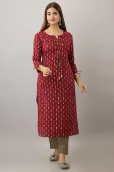 Women Ethnic Motifs Straight Kurti in Maroon