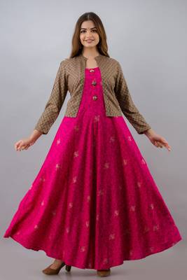 Women Floral Anarkali Jacketed Kurta in Pink 1
