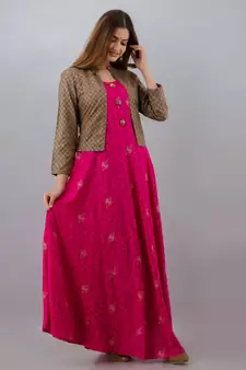 Women Floral Anarkali Jacketed Kurta in Pink