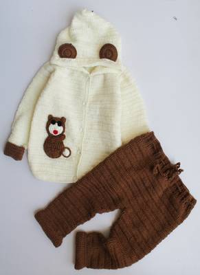 Woonie Full Sleeves Animal Design Handmade Hooded Sweater With Pants   Cream 1