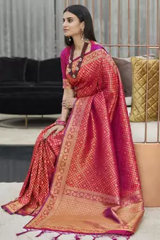 Magenta woven silk saree with blouse