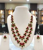 Multicolor coral necklaces
