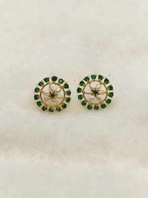 Green pearl earrings 1