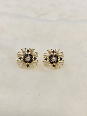 Blue pearl earrings 1