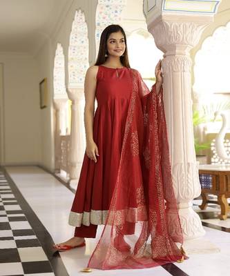 Crimson Red Gold Handblock Anarkali Suit Set (Set of 3) 1