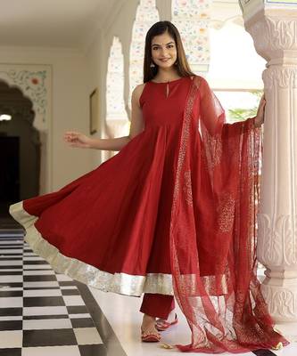 Crimson Red Gold Handblock Anarkali Suit Set (Set of 3) 3