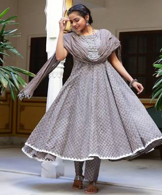Sunny Dabu Print Anarkali Kurta Pant Set ( Set of 3 ) 2