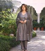 Caramel Dabu Print Kurta Pant Set ( Set of 3 )