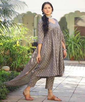 Bloom Dabu Print Kurta Pant Set ( Set of 3 ) 2