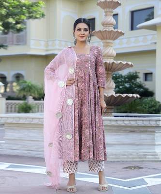 Holly Gulzaar Hand Block Printed Anarkali Suit Set (Set of 3) 1