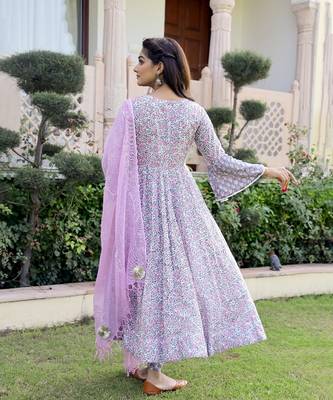 Tulip Hand Block Printed Anarkali Suit Set (Set of 3) 4