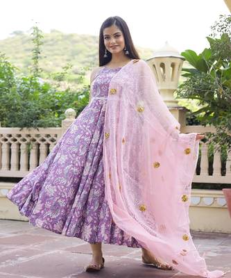 Lavender Hand Block Printed Anarkali Suit Set (Set of 3) 1