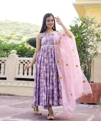 Lavender Hand Block Printed Anarkali Suit Set (Set of 3) 3