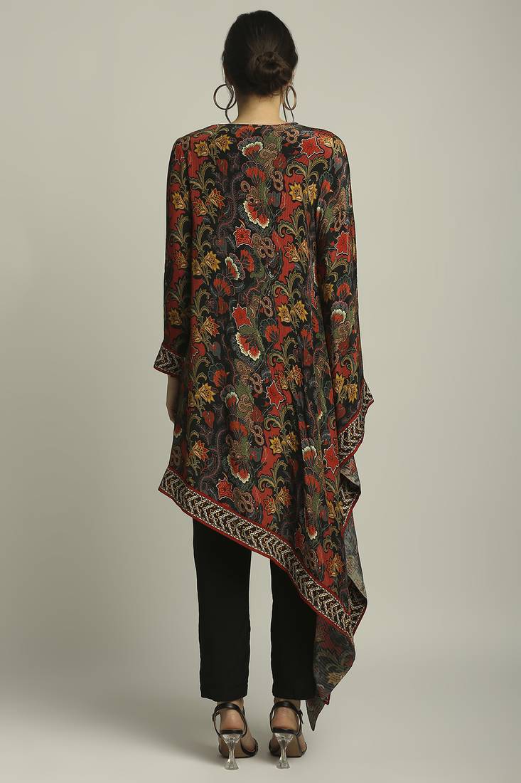 Black batik Printed Asymmetrical Kurta With Pant