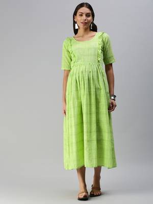 Green woven blended cotton maxi-dresses 1