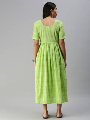 Green woven blended cotton maxi-dresses 2