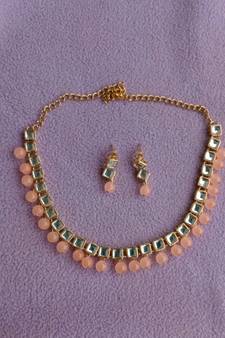Pink Kundan necklace set 