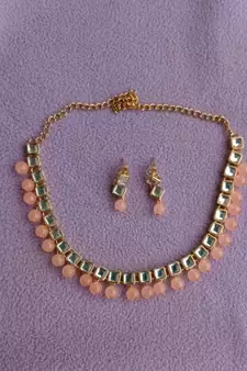 Pink Kundan necklace set 