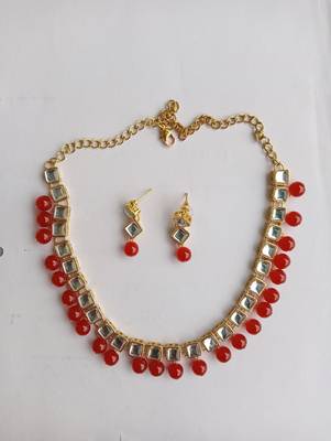 Kundan Red necklaces 1