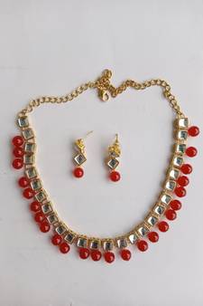 Kundan Red necklaces