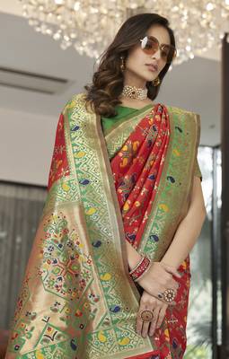 Red woven silk saree with blouse 3