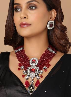 Red Tone Beaded Kundan Polki Necklace Set 1