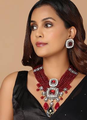 Red Tone Beaded Kundan Polki Necklace Set 2