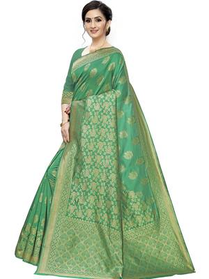 Green Woven Silk Blend Saree With Blouse 2