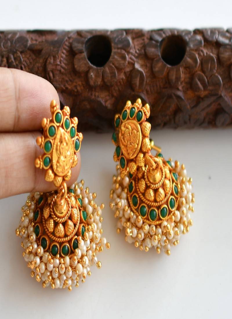 Beautiful Antique Green Pear Cluster Lakshmi Necklace Set-dj07491
