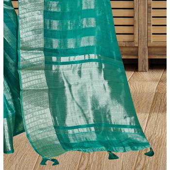 Teal woven organza saree with blouse 3