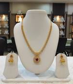 Multicolor diamond necklaces