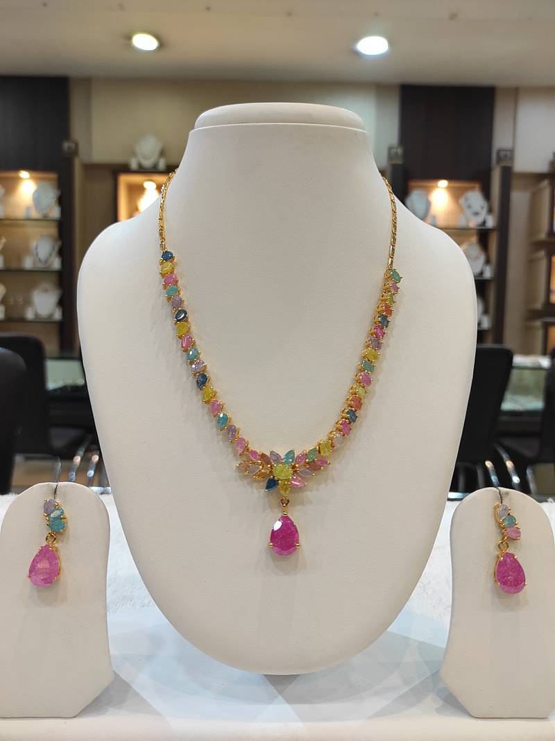 Multicolor diamond necklaces
