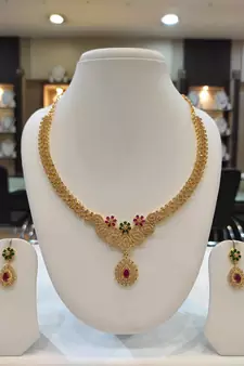 Multicolor diamond necklaces