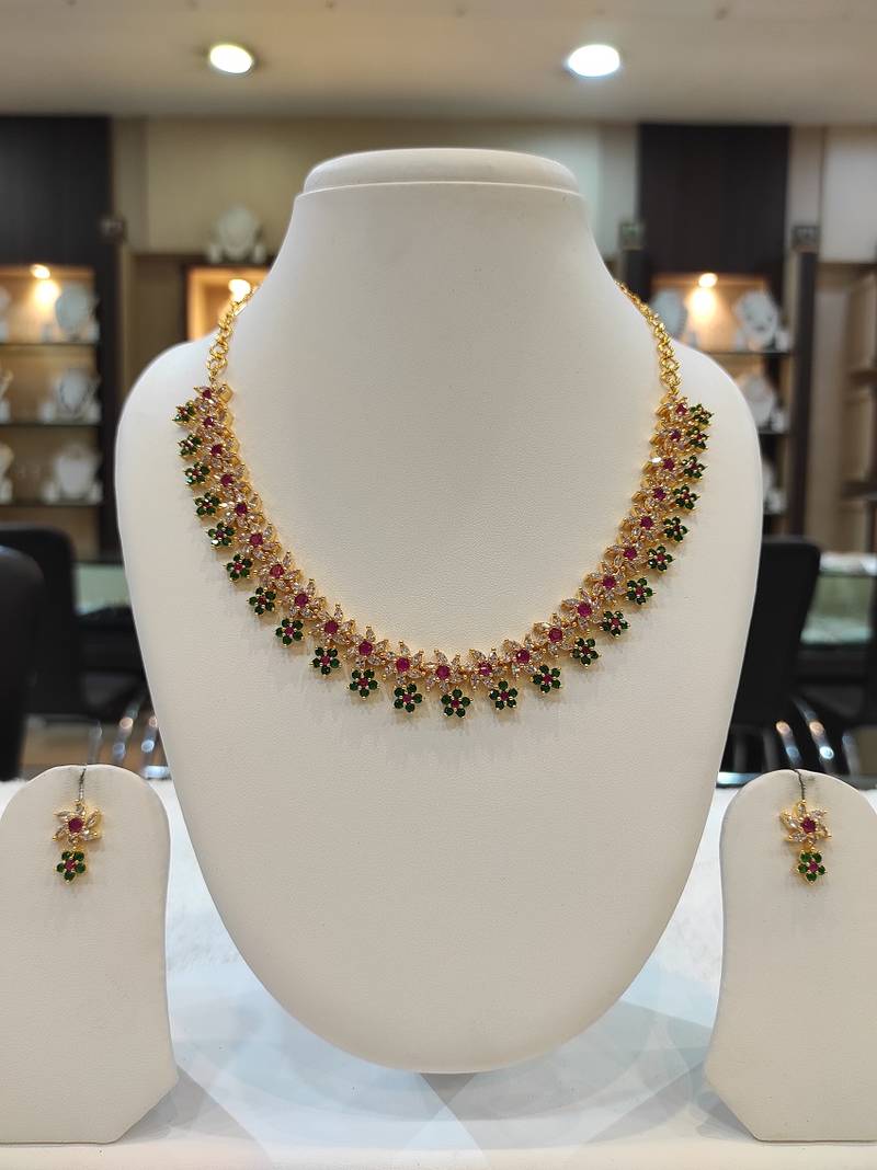 Multicolor diamond necklaces