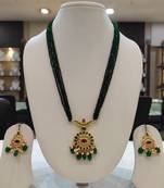 Multicolor diamond necklaces