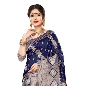 Blue woven organza saree with blouse 2