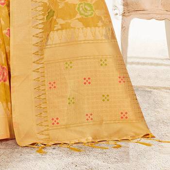 Yellow woven organza saree with blouse 3