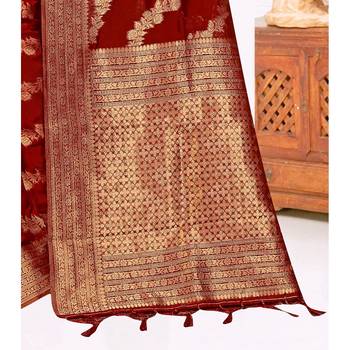 Maroon woven organza saree with blouse 3