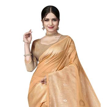 Peach woven organza saree with blouse 2