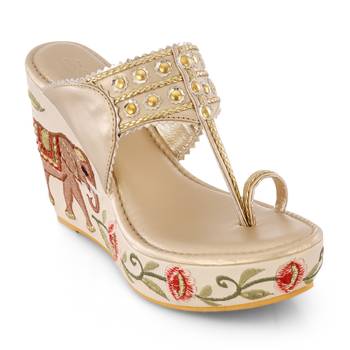 Mulitcolour Embroidered Royal Kolhapuri Wedges 3