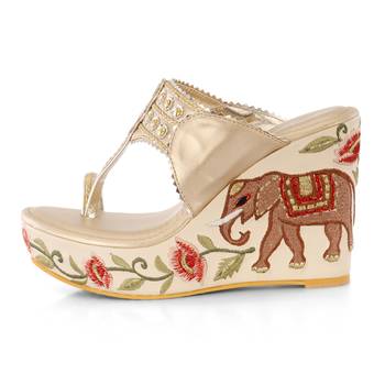 Mulitcolour Embroidered Royal Kolhapuri Wedges 4
