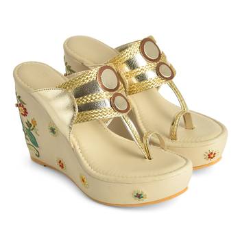 Birds Of Paradise Embellished Kolhapuri Wedges 1