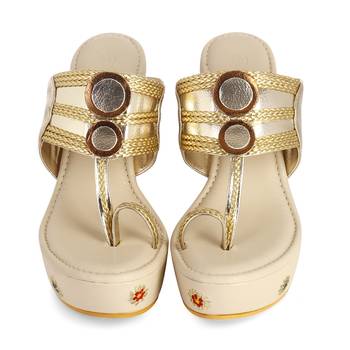 Birds Of Paradise Embellished Kolhapuri Wedges 2