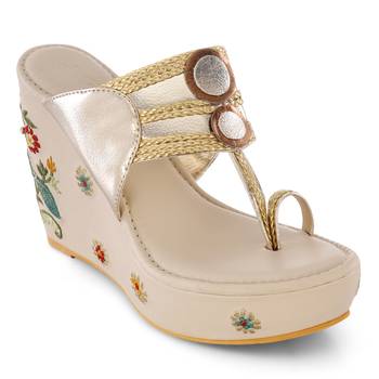 Birds Of Paradise Embellished Kolhapuri Wedges 3
