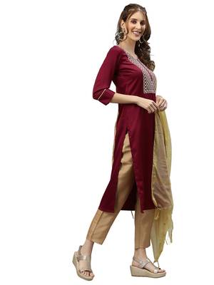 Maroon Embroidery Zurich Satin Kurta Set 2