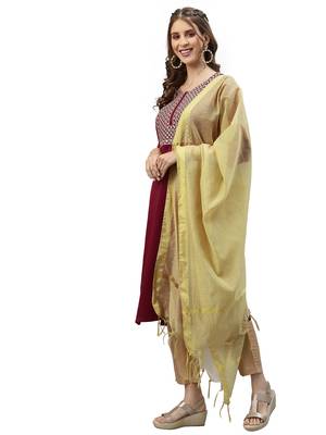 Maroon Embroidery Zurich Satin Kurta Set 3